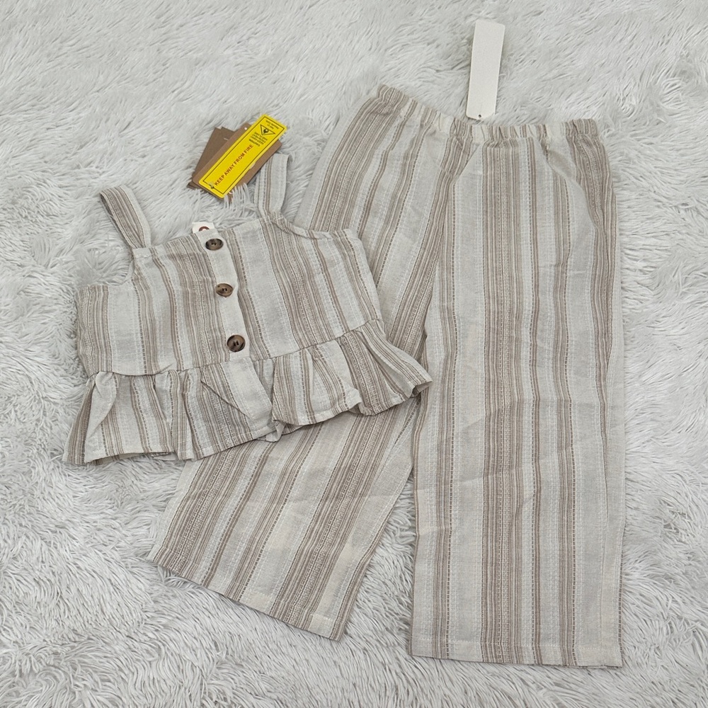 🦋 NWT Cozy Pixies Outfit Size 2-3 years